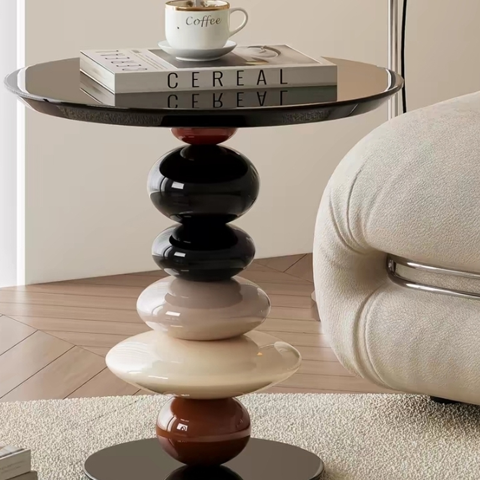 Luxury Round Side Table detail view